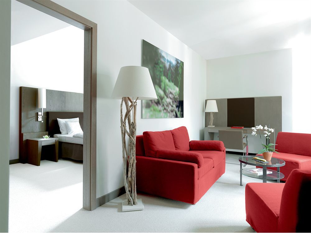 Schlosshotel Kitzbuehel A-Rosa Collection Ngoại thất bức ảnh A suite at the Hotel de las Rosas