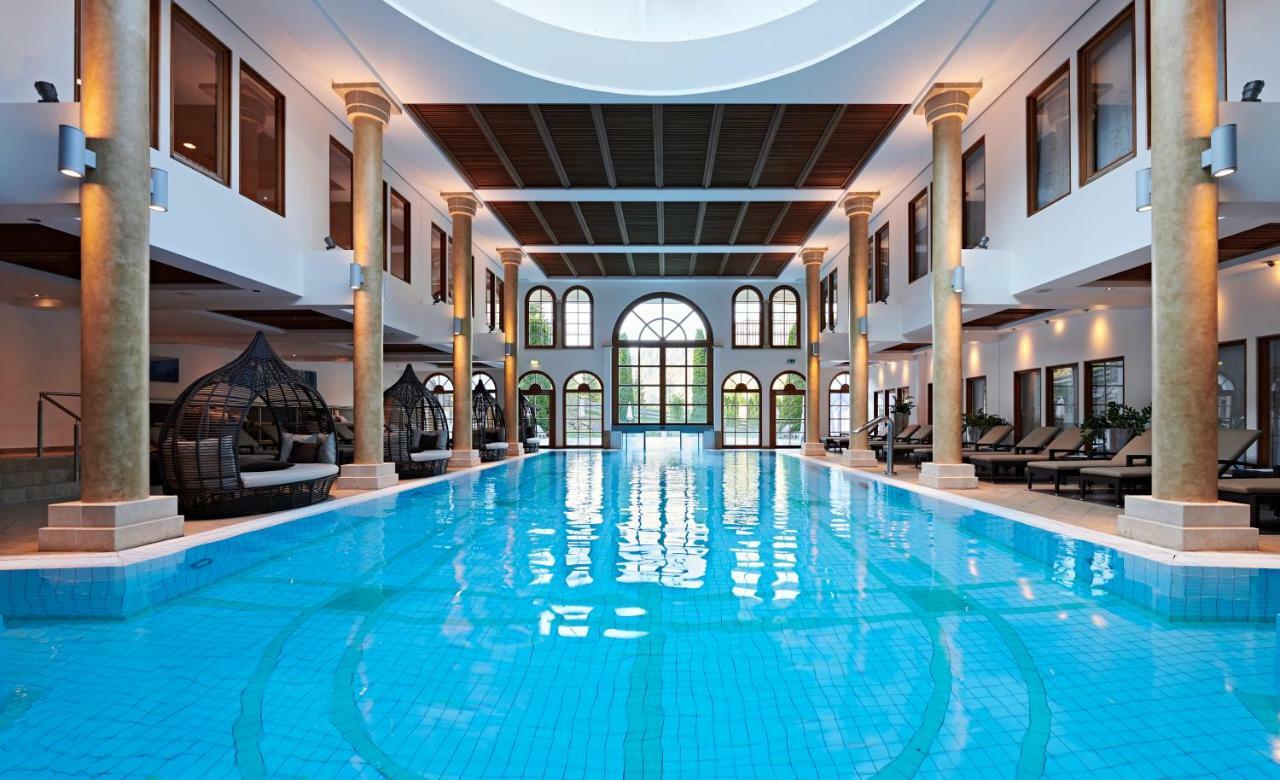 Schlosshotel Kitzbuehel A-Rosa Collection Ngoại thất bức ảnh The Spa at The Westin