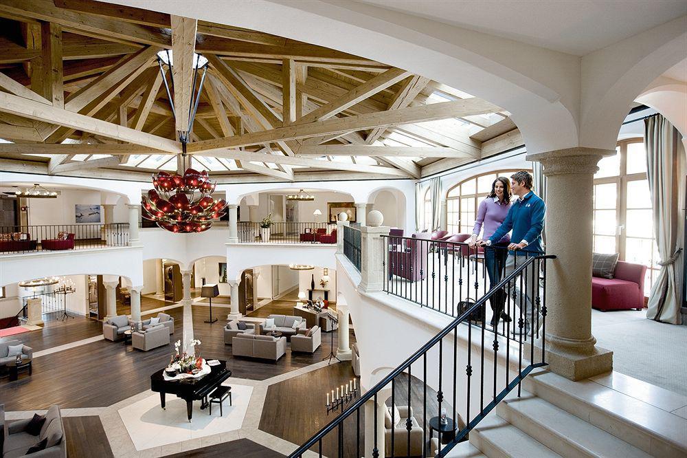 Schlosshotel Kitzbuehel A-Rosa Collection Ngoại thất bức ảnh The interior of the hotel